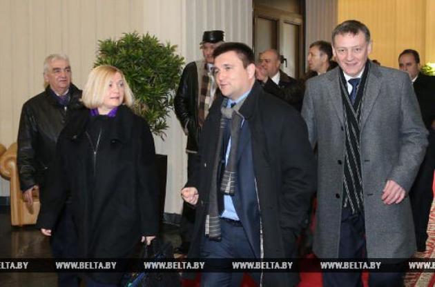 Клімкін прибув до Мінська для участі у чергових переговорах "нормандського" формату