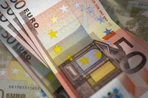 После референдума в Италии евро резко упал к доллару