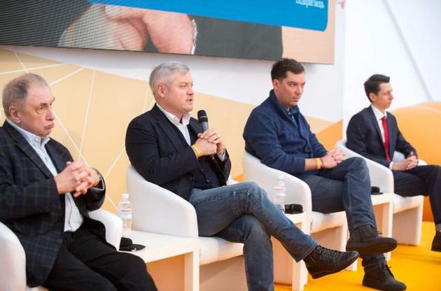 Олег Кришталь, Ігор Янковський, Ігор Новіков, Денис Гурський