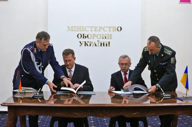 Соглашение о немецких военных консультантах подписали в Киеве