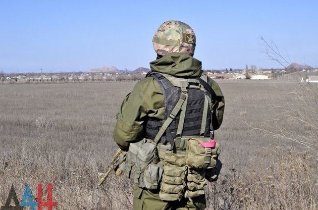 Боевики применили БМП, гранатометы и пулеметы при обстрелах позиций сил АТО в Авдеевке и Луганском