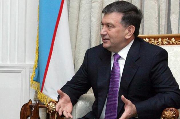 Порошенко пригласил в Украину нового президента Узбекистана