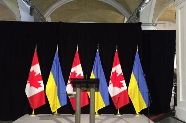 Канада отправила в Донбасс 11 тонн гумпомощи