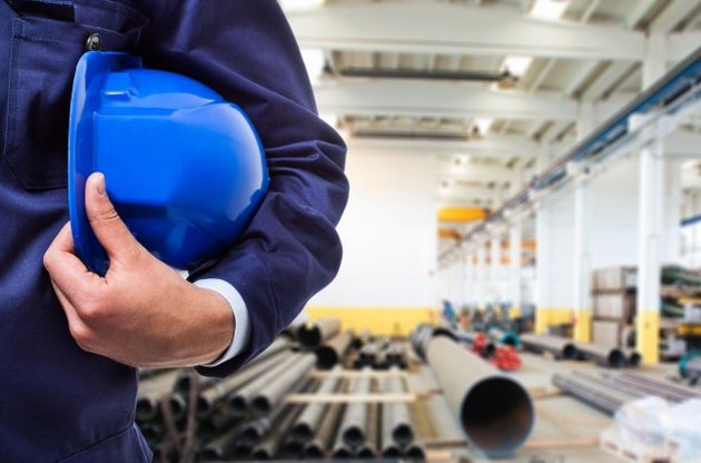 Промислова продукція в Україні подорожчала за рік на третину