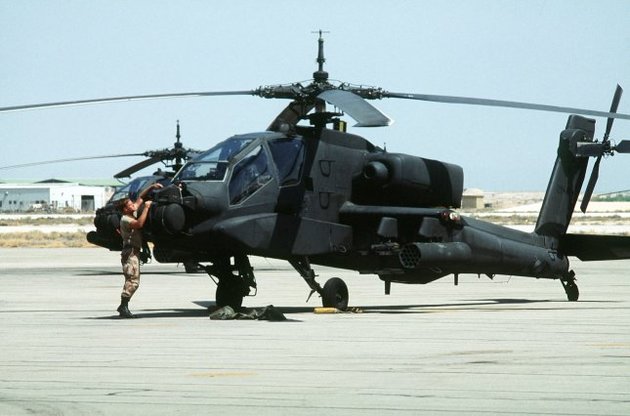 США перекидають в Південну Корею 24 ударних вертольота Apache