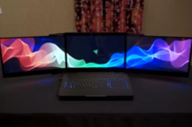 На CES-2017 був представлений ноутбук з трьома екранами