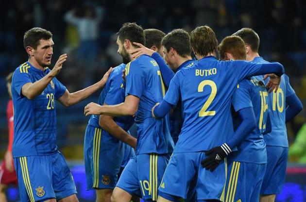 Украина сохранила 30-е место в рейтинге ФИФА