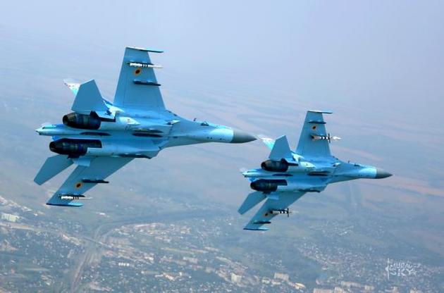 Порошенко створив на території Сходу України нову військово-повітряну зону