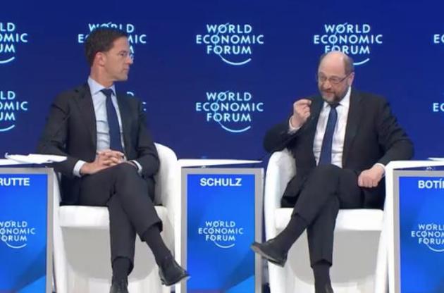 Шульц намагався переконати Рютте, що ЄС повинен рухатися до більш тісної інтеграції.