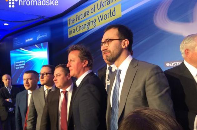 «Українська сніданок» - це 13-подія фонду Пінчука, яке відбувається у швейцарському місті Давос поза рамками Всесвітнього економічного форуму