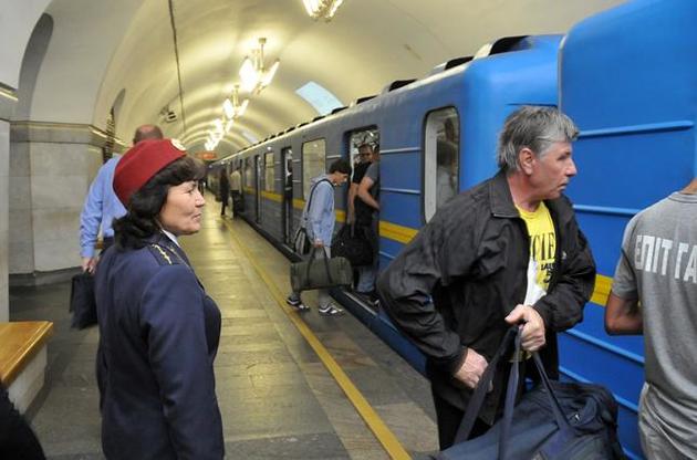 "Киевский метрополитен" не собирается менять интервал движения поездов