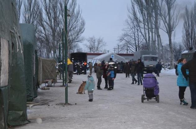 Террористы обстреляли палаточный городок и пункты обогрева в центре Авдеевки