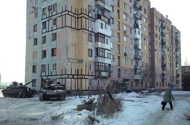 ОБСЄ закликала сторони прибрати військову техніку з житлових кварталів