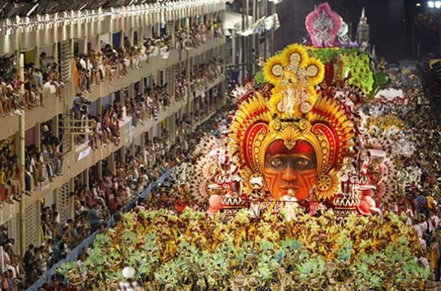 У Ріо-де-Жанейро починається карнавал
