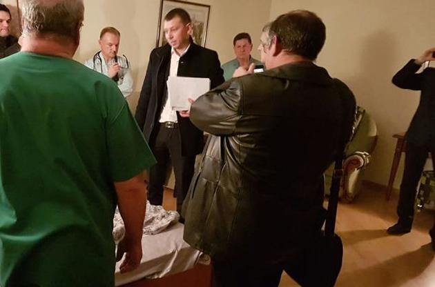 Детективы поздравили Насирова с днем рождения в Феофании