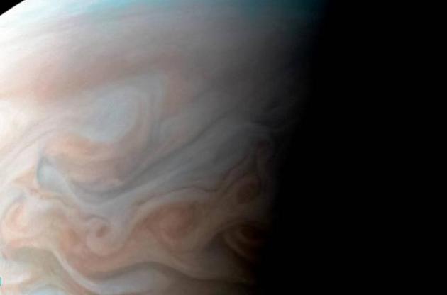 "Юнона" сделала снимок облаков Юпитера в высоком разрешении