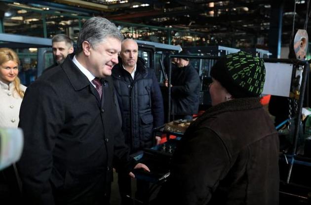 Порошенко рассказал харьковчанам про собачью будку