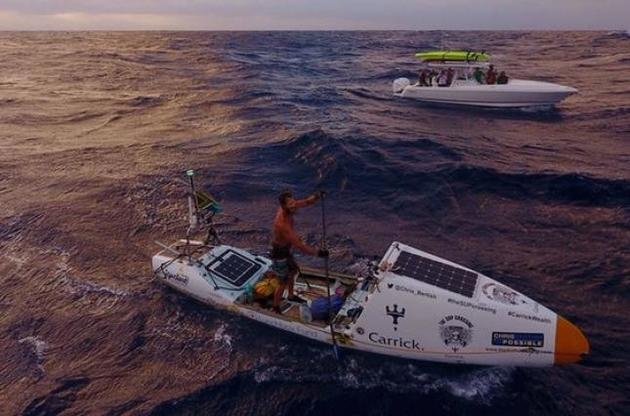 Путешественник из ЮАР первым в мире пересек Атлантику на доске с веслом