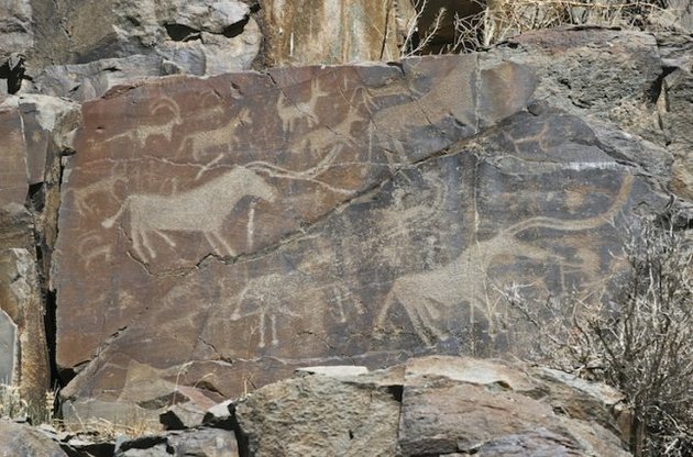 В Китае найдены наскальные рисунки возрастом более двух тысяч лет
