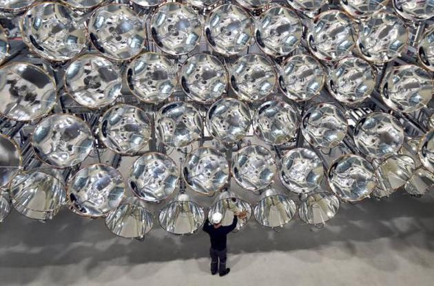 В систему входять 149 ксенонових ламп короткодуговых