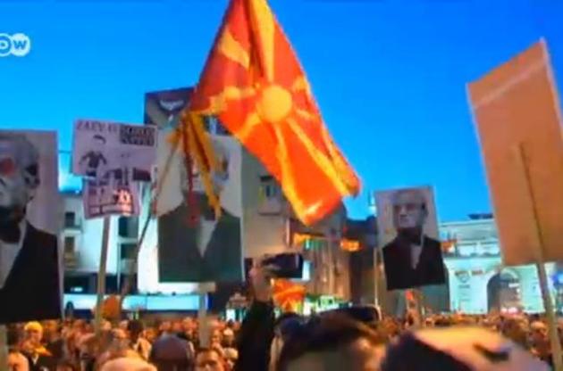В Македонии на протесты против формирующейся коалиции вышли десятки тысяч людей