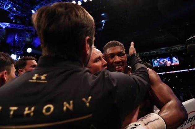 Джошуа нокаутировал украинца