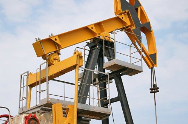 Данные о запасах нефти в США привели к резкому падению котировок нефти