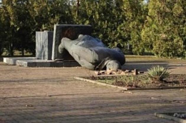 В Чопе скульптуру Ленина продали на аукционе