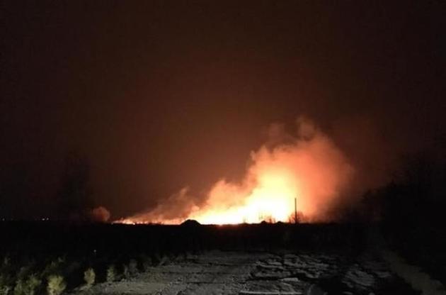 У Києві на Осокорках сталася масштабна пожежа