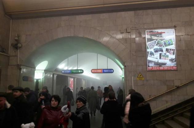Всі станції метро Санкт-Петербурга закрили після вибуху