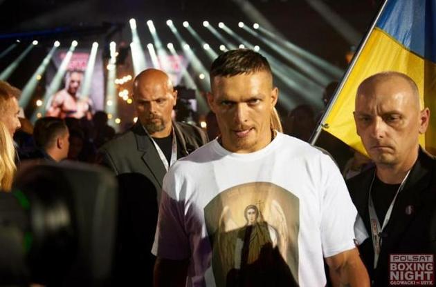 Усик поки залишиться у важкій вазі