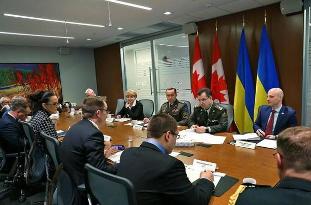 Українська делегація обговорила перспективи співпраці з представниками ВПК Канади