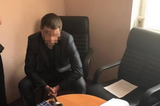 СБУ викрила на хабарі поліцейського