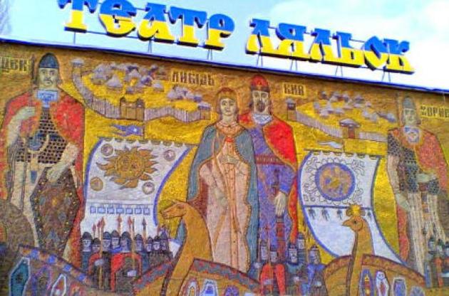 Один з київських театрів ляльок отримав нову назву