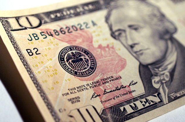 Курс гривни на межбанке укрепился до 26,80 грн/доллар