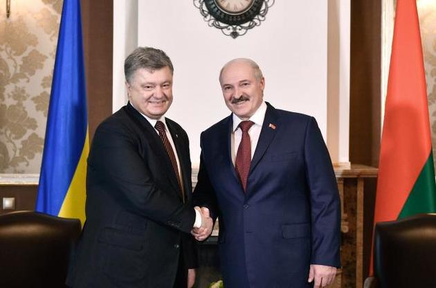 Порошенко договорился с Лукашенко о расширении белорусского рынка для украинских товаров