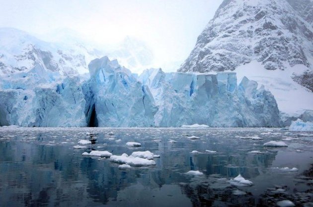 Ученые показали на видео потоки воды в Антарктиде