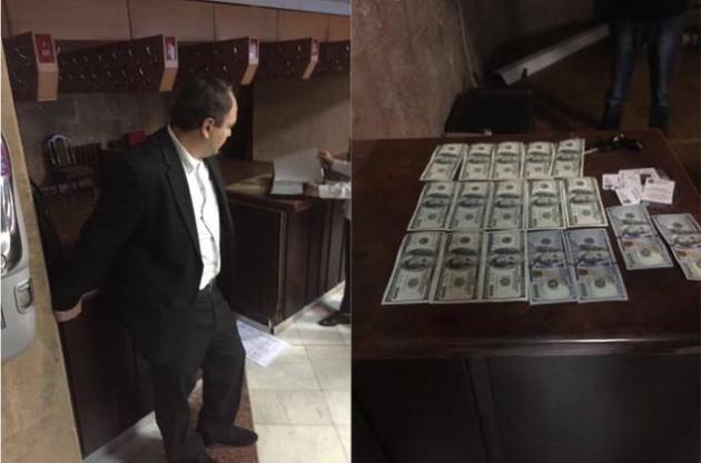 Депутата Киевского облсовета задержали на взятке в 10 тысяч долларов
