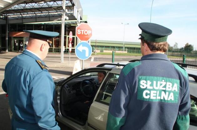 Західний кордон: місцевий прикордонний рух на авто з польською реєстрацією