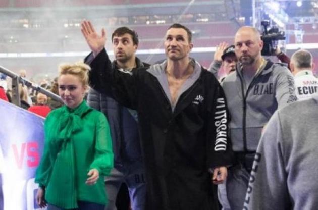 Кличко во время боя мешало рассечение