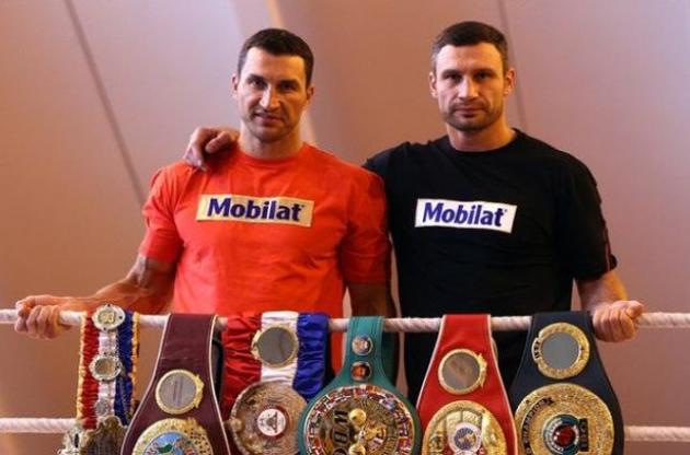 Брат буде поруч з Володимиром під час поєдинку з Джошуа