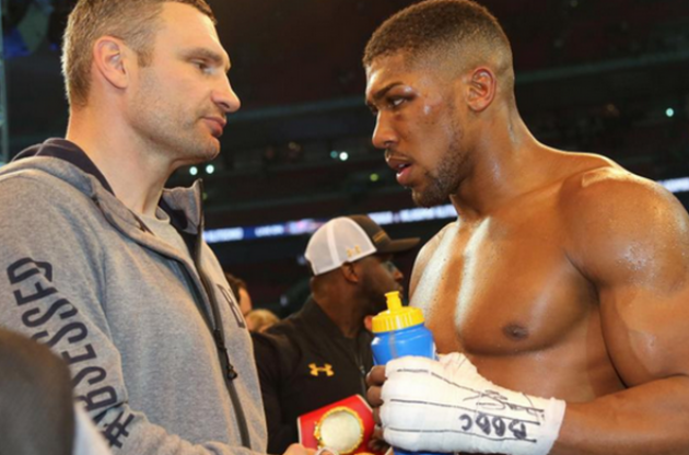 Віталій Кличко відштовхнув Джошуа