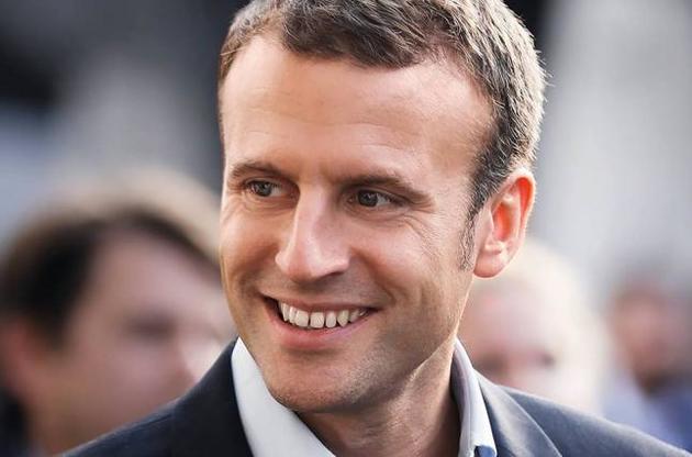 Раціональний єврооптиміст: ким є новий президент Франції