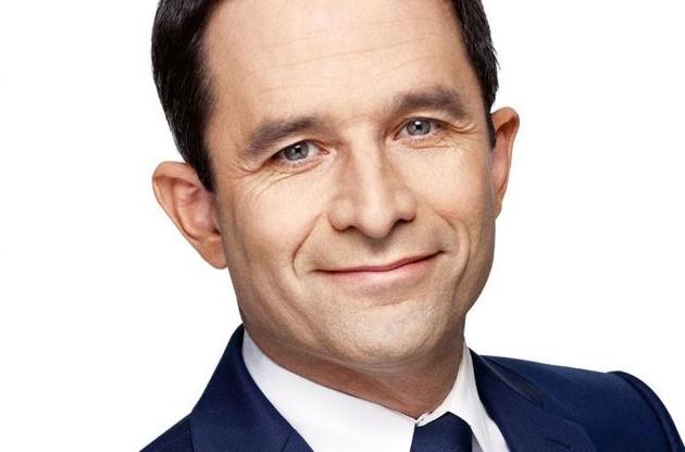 Бенуа Амон заявив про створення нового політичного руху, чим ще більше похитнув позиції соціалістів