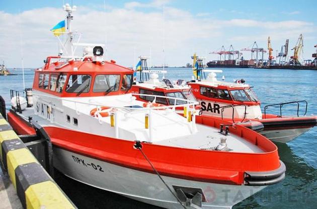 В ФСБ РФ экипаж украинского спасательного катера обвинили в осуществлении фотосъемки кораблей