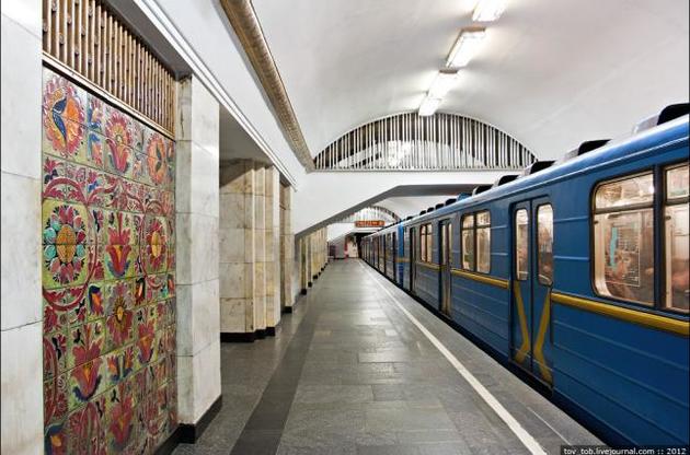 Власти Киева подписали меморандум с китайскими компаниями о строительстве четвертой линии метро