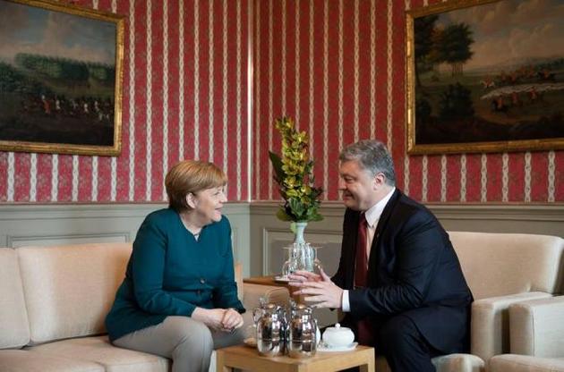 Порошенко прокоментував зустріч з Меркель