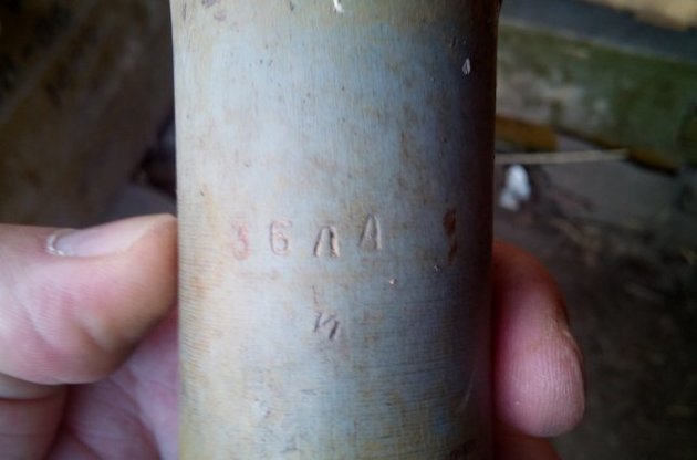 Російські військові випробують російські снаряди на українській території