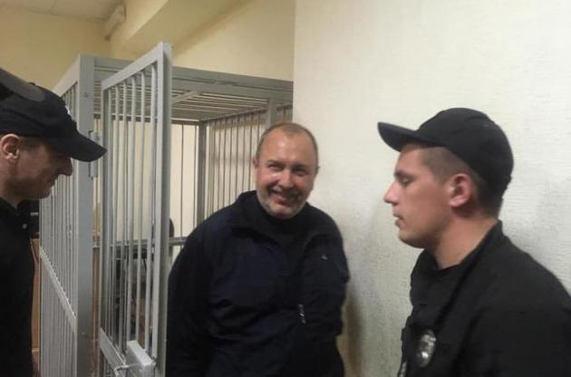 Суд освободил четырех задержанных экс-налоговиков Клименко
