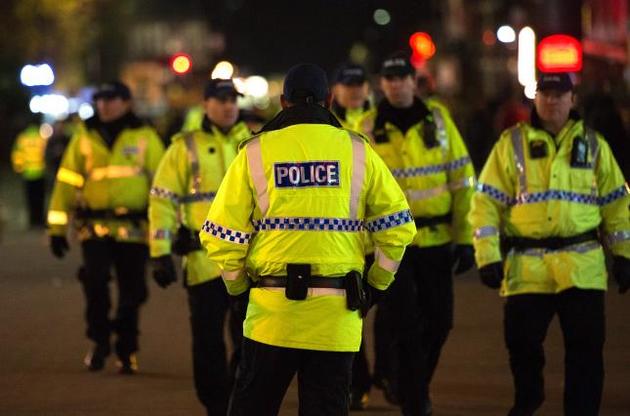 Полиция Британии задержала троих мужчин в связи с терактом в Манчестере